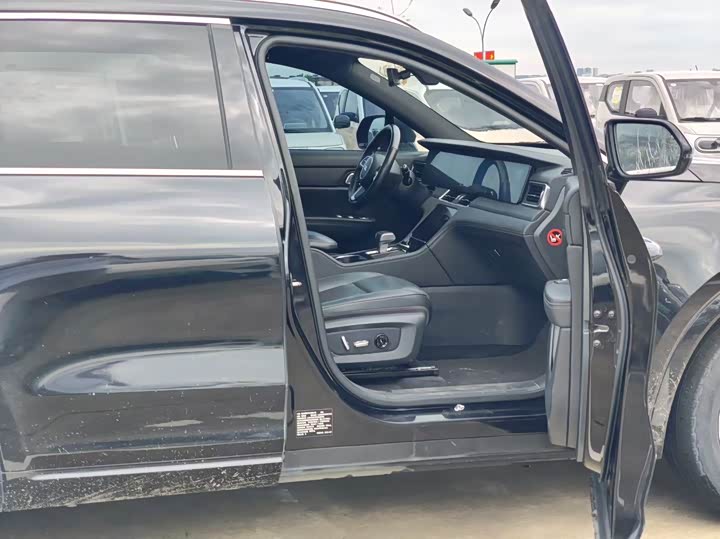 Фото 5 - LiXiang One