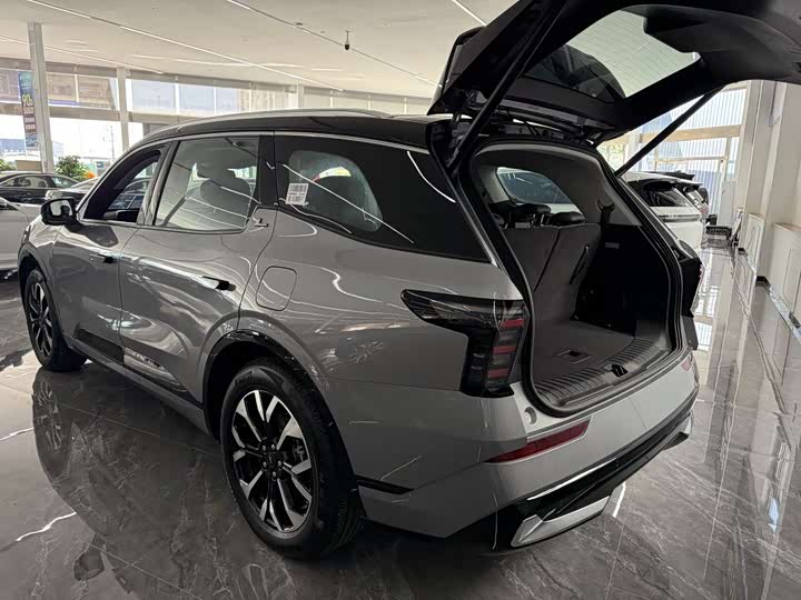 Фото 5 - Ford Edge