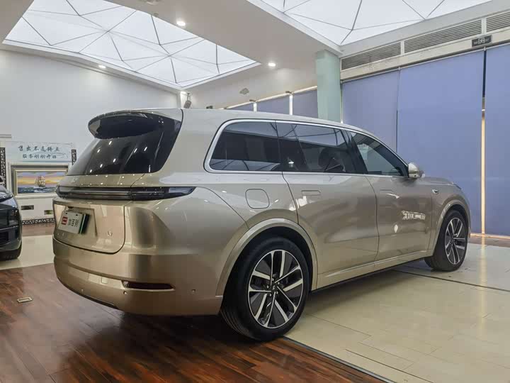 Фото 15 - LiXiang L9