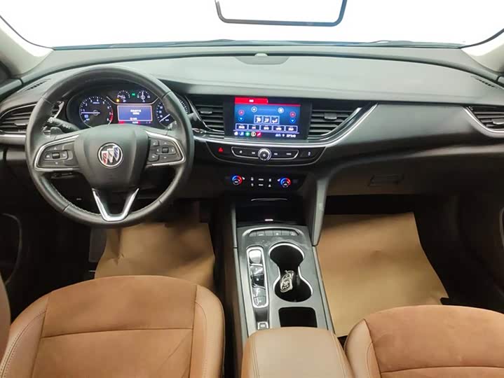 Фото 12 - Buick Regal