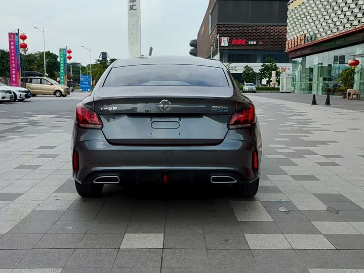 Фото 6 - MG Motor 5