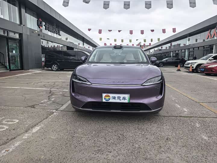 Фото 2 - Luxeed R7