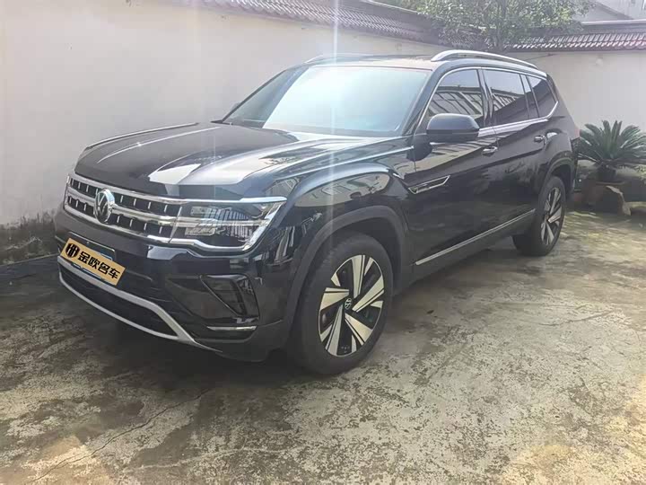 Фото 1 - Volkswagen Teramont Pro