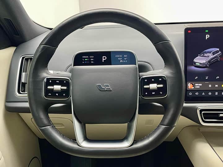 Фото 17 - LiXiang L9