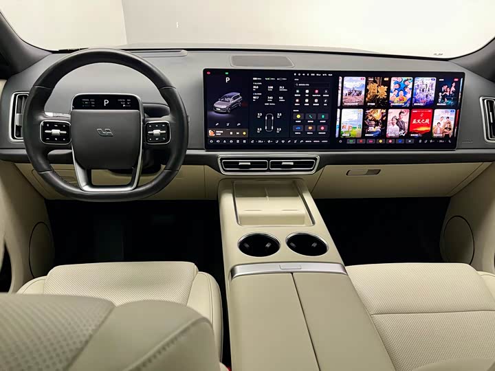 Фото 18 - LiXiang L9