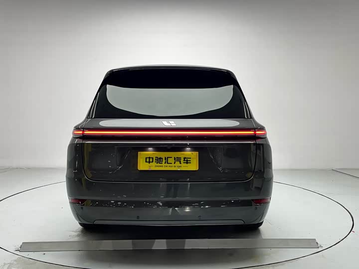 Фото 23 - LiXiang L9