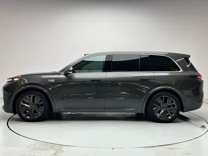 Фото 6 - LiXiang L9