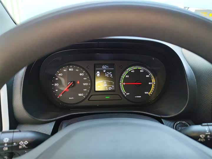 Фото 12 - Roewe Clever