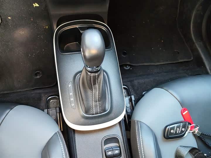 Фото 14 - Roewe Clever