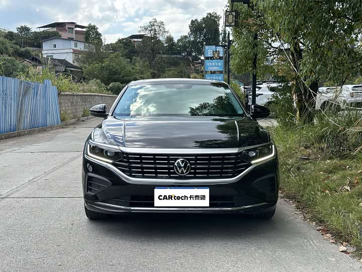 Фото 2 - Volkswagen Passat