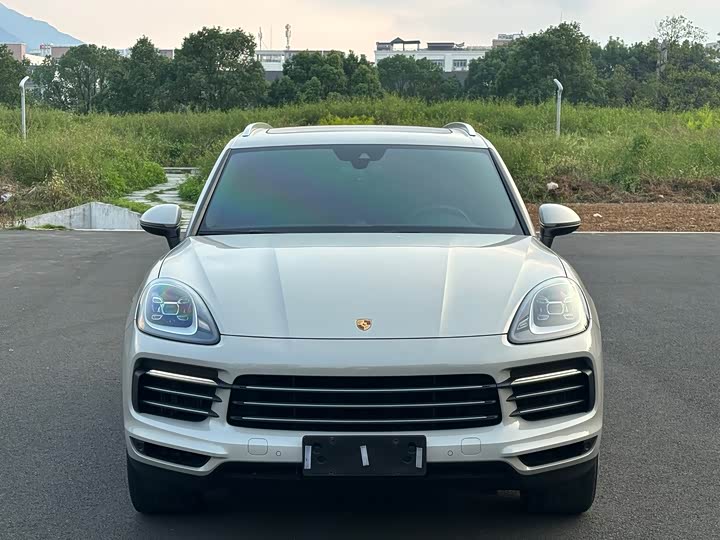Фото 2 - Porsche Cayenne