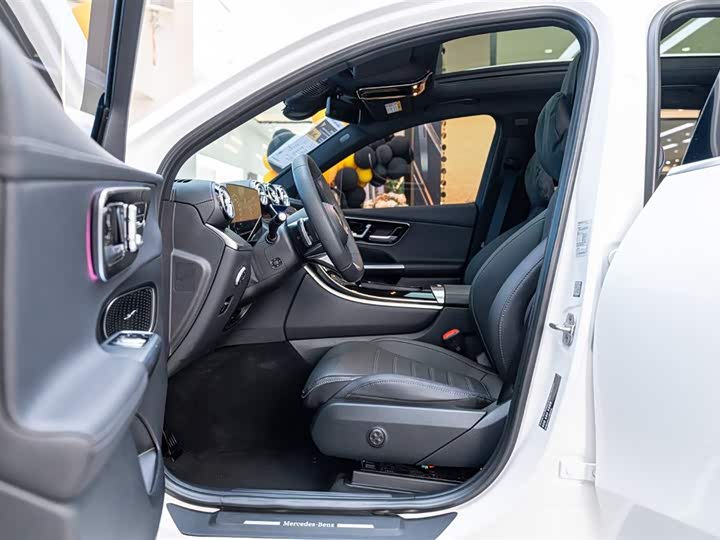 Фото 14 - Mercedes-Benz GLC-Class