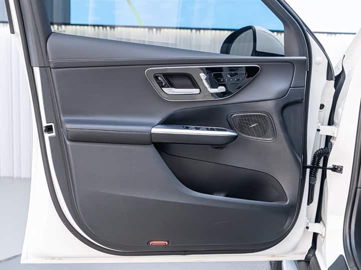 Фото 16 - Mercedes-Benz GLC-Class