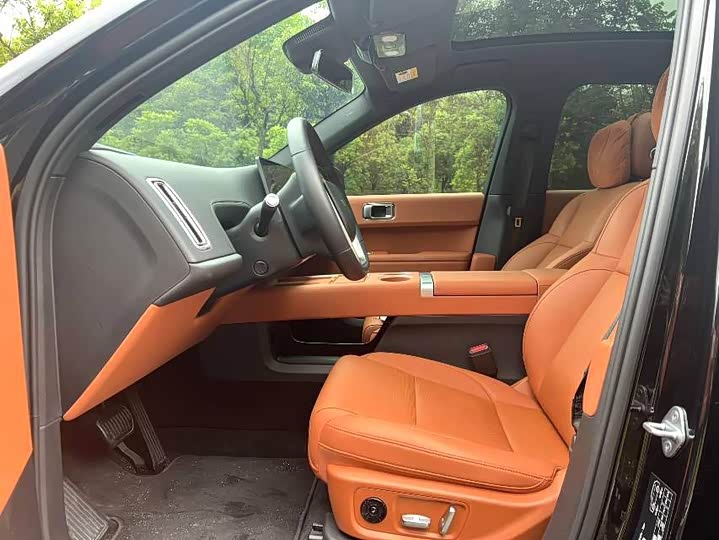 Фото 4 - LiXiang L6