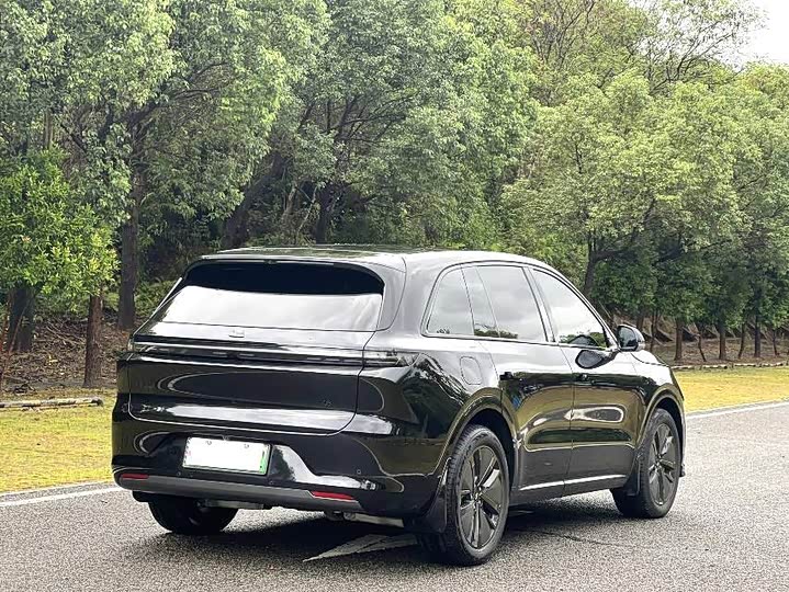 Фото 7 - LiXiang L6