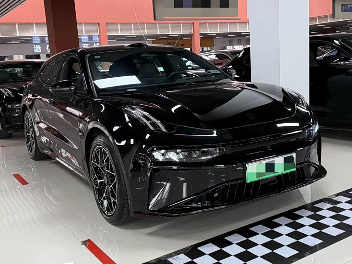 Фото 3 - Zeekr 001