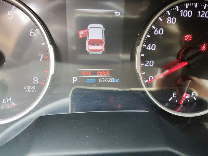 Фото 5 - Toyota Wildlander