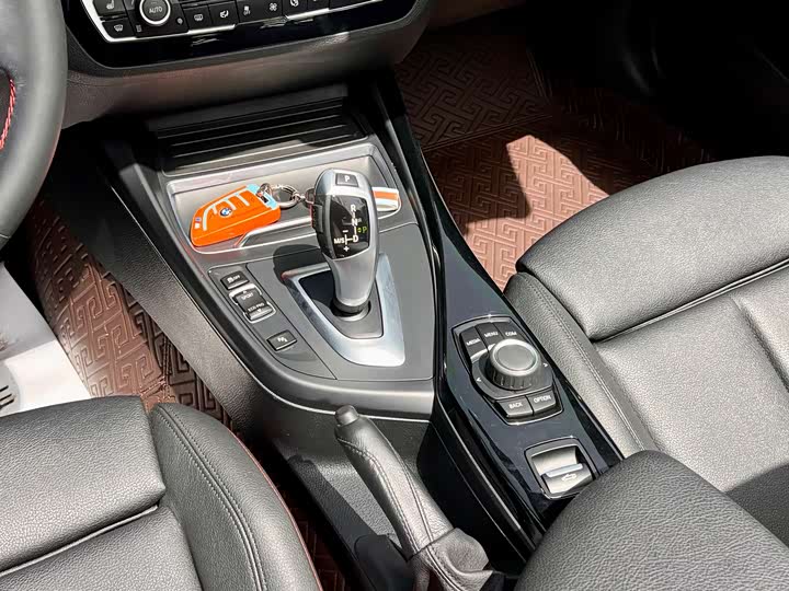 Фото 11 - BMW 2 Series