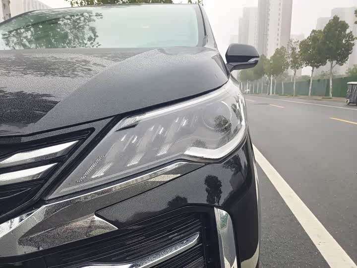 Фото 16 - Maxus G50