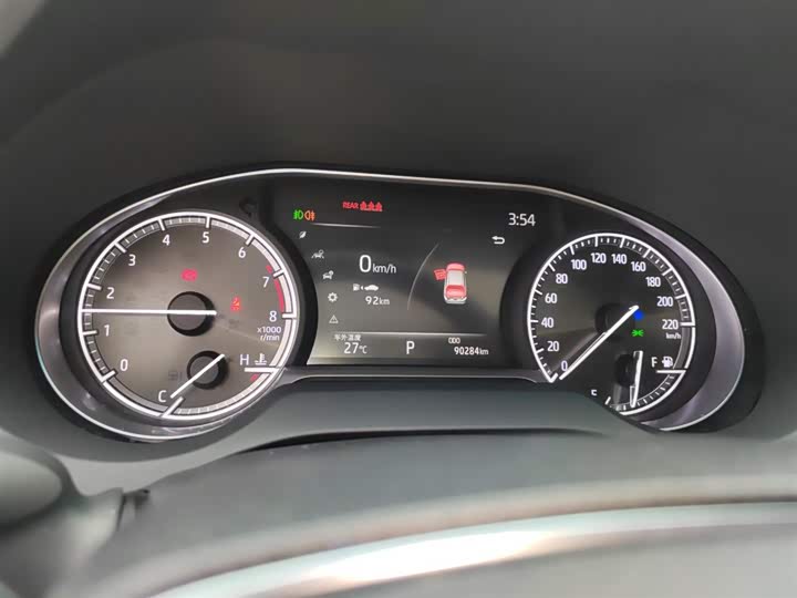 Фото 12 - Toyota Harrier