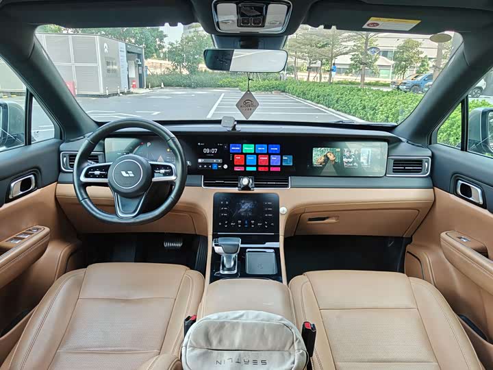 Фото 7 - LiXiang One