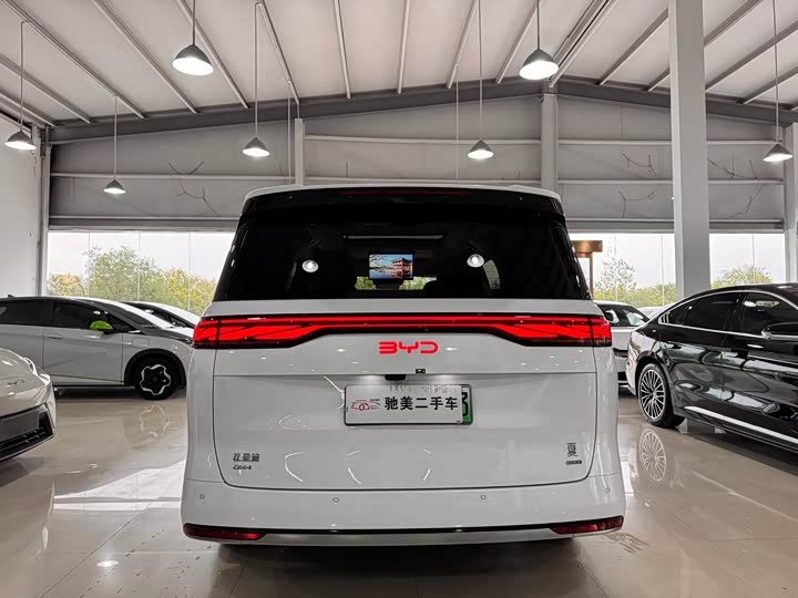 Фото 5 - BYD Xia