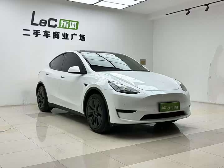 Фото 5 - Tesla Model Y