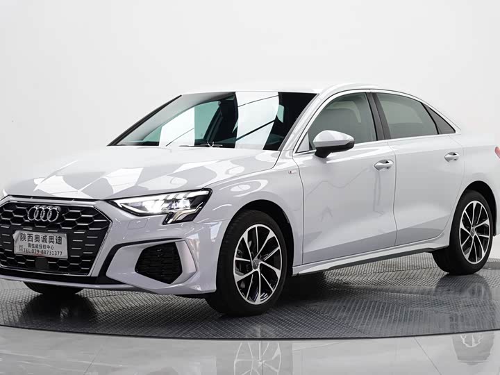 Фото 1 - Audi A3