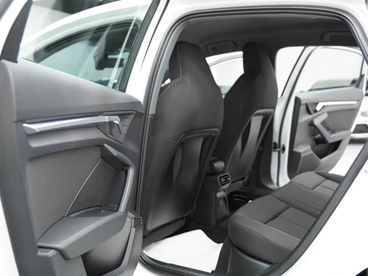 Фото 19 - Audi A3