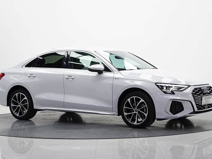 Фото 6 - Audi A3