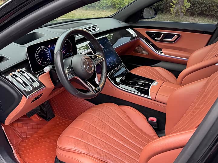 Фото 7 - Mercedes-Benz S-Class