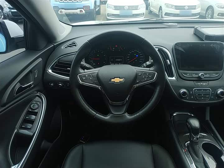 Фото 11 - Chevrolet Malibu XL