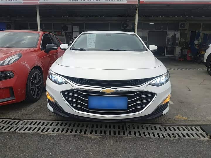 Фото 3 - Chevrolet Malibu XL