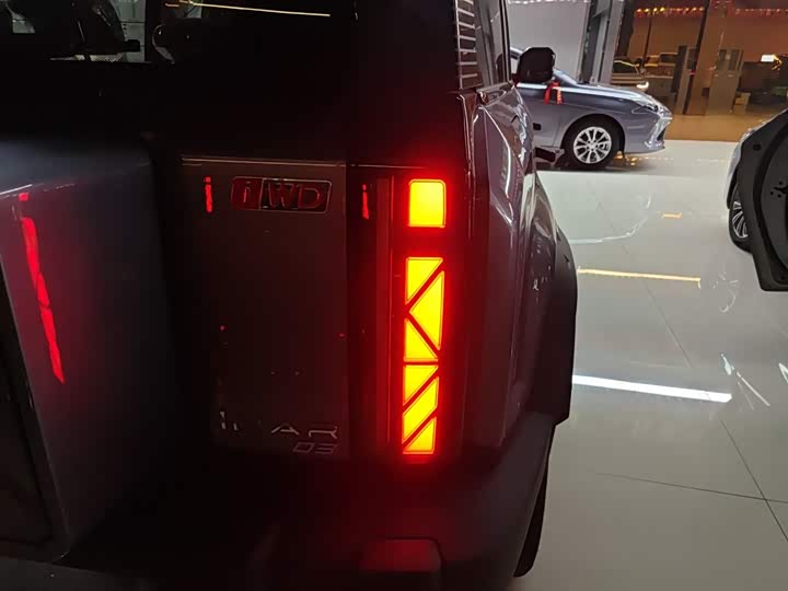 Фото 7 - Chery iCar 03