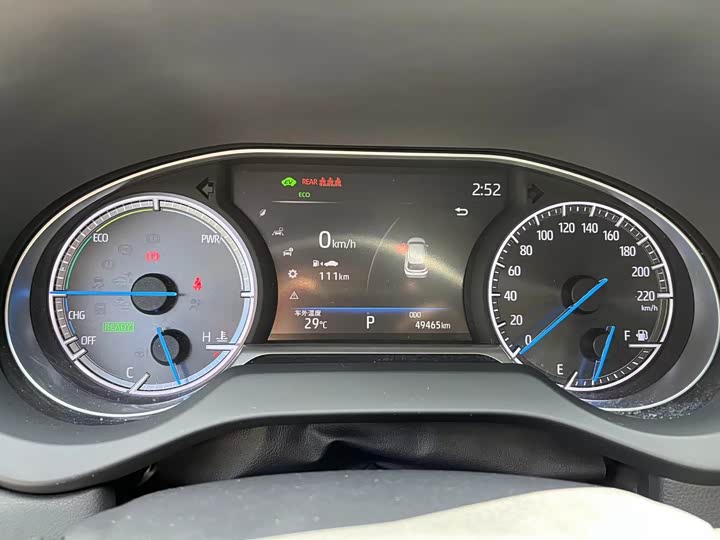 Фото 12 - Toyota Harrier