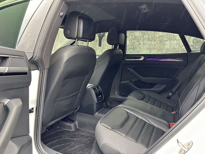 Фото 6 - Volkswagen CC