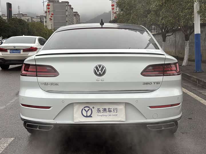 Фото 8 - Volkswagen CC