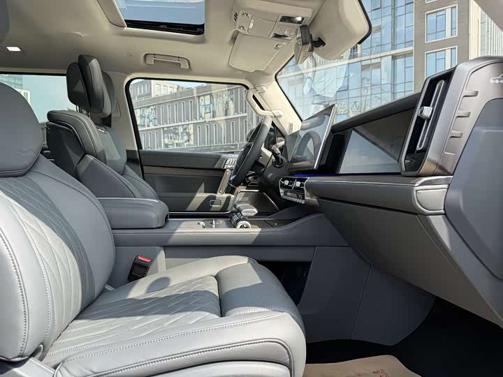 Фото 13 - Dongfeng Mengshi M-Hero 917