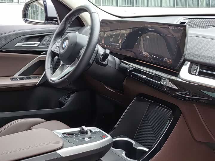 Фото 24 - BMW X2