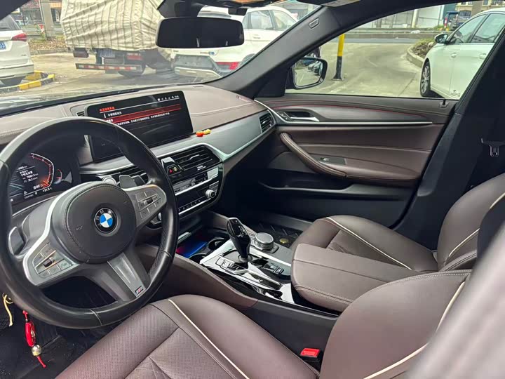 Фото 4 - BMW 5 Series