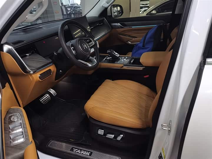 Фото 15 - Tank 500 Hybrid