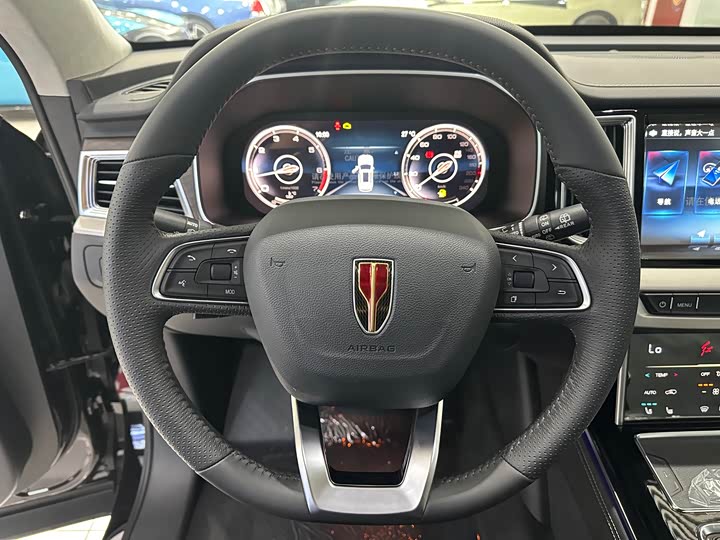 Фото 8 - Hongqi HS7