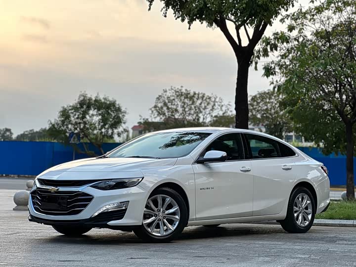 Фото 1 - Chevrolet Malibu XL