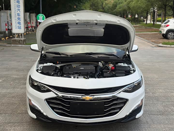 Фото 20 - Chevrolet Malibu XL