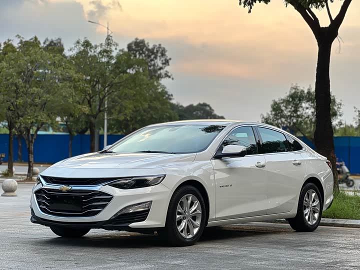 Фото 5 - Chevrolet Malibu XL