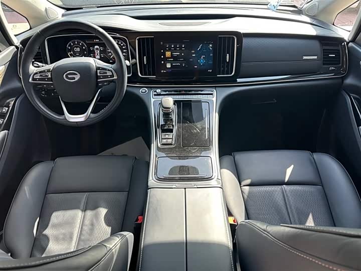 Фото 7 - GAC Trumpchi M8