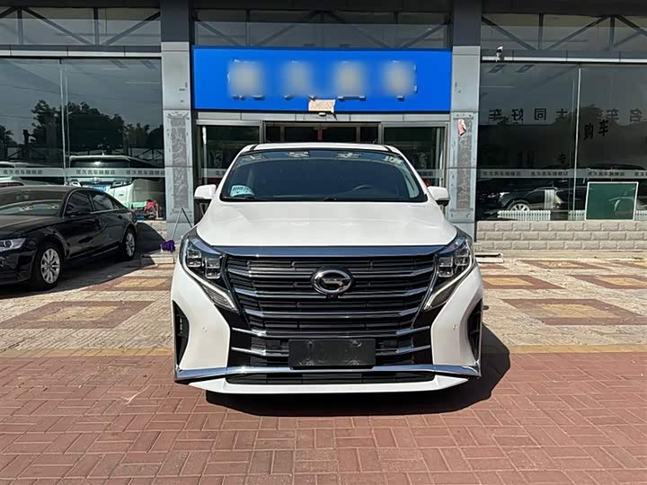 Фото 8 - GAC Trumpchi M8