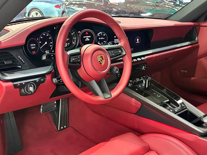 Фото 6 - Porsche 911