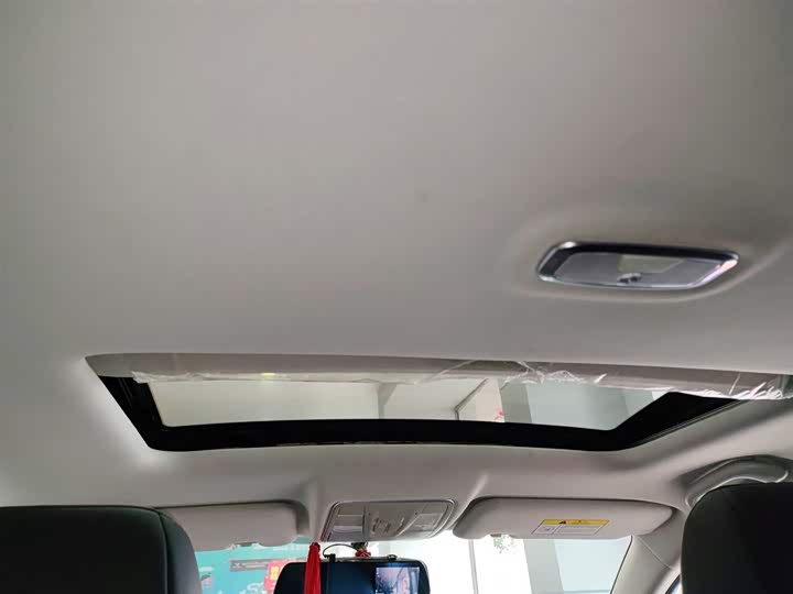 Фото 8 - Changan Raeton CC