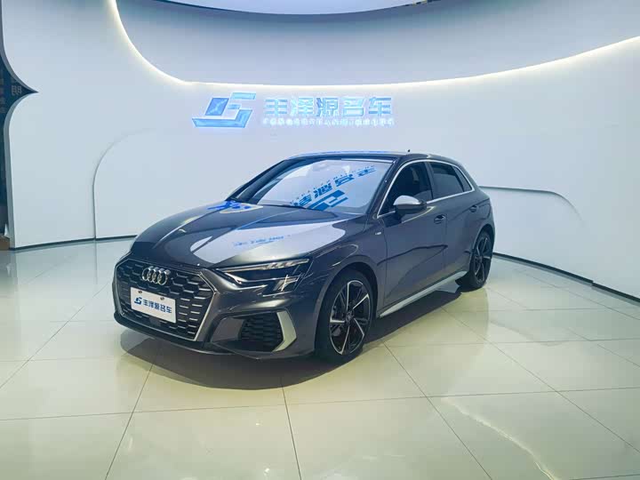 Фото 1 - Audi A3